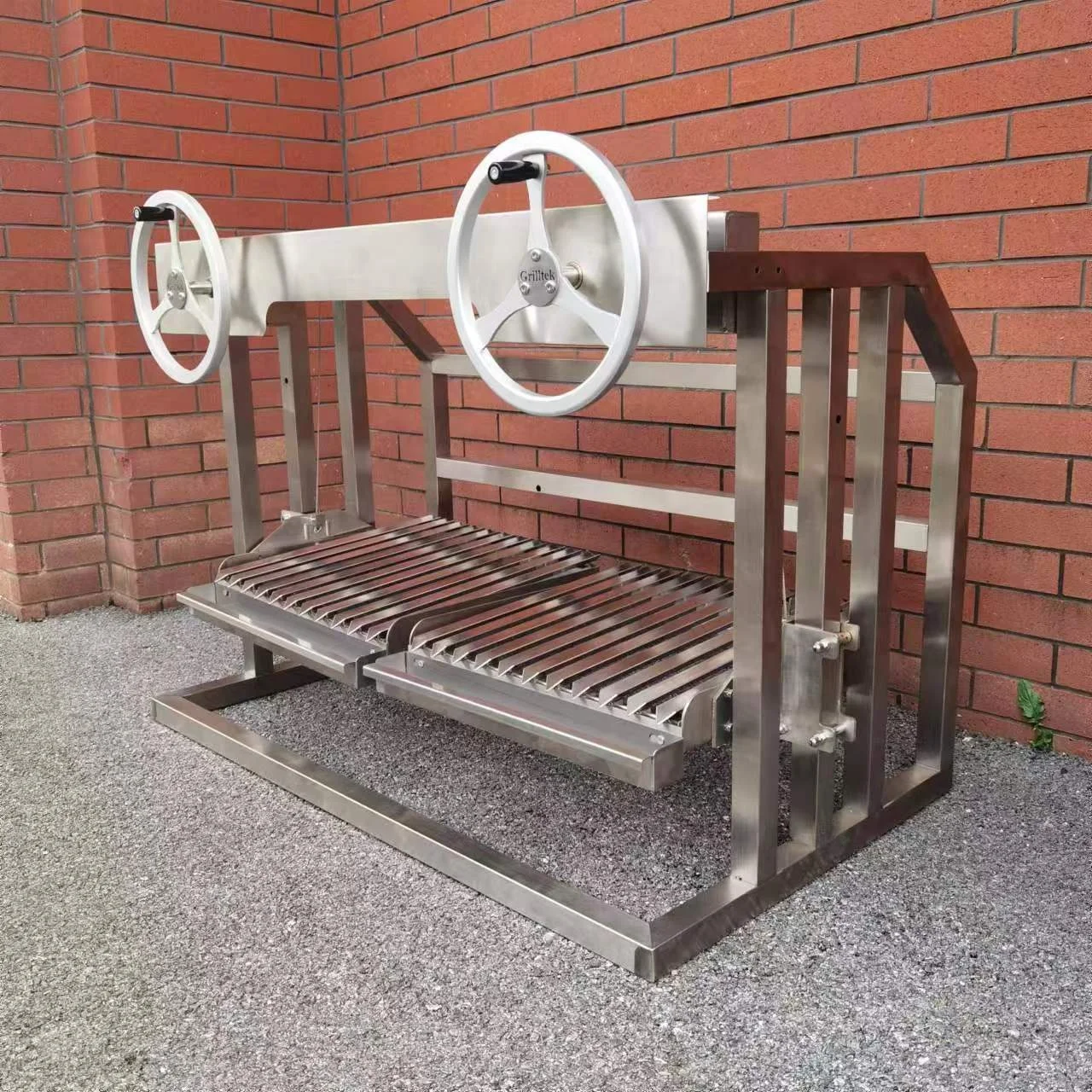 Wood Charcoal Dual Wheel Adjustable Height Stainless Steel Asado Parrilla/ Santa Maria / Argentine Grill GK1110DW
Wood Charcoal Dual Wheel Adjustable Height Stainless Steel Asado Parrilla/ Santa Maria / Argentine Grill GK1110DW