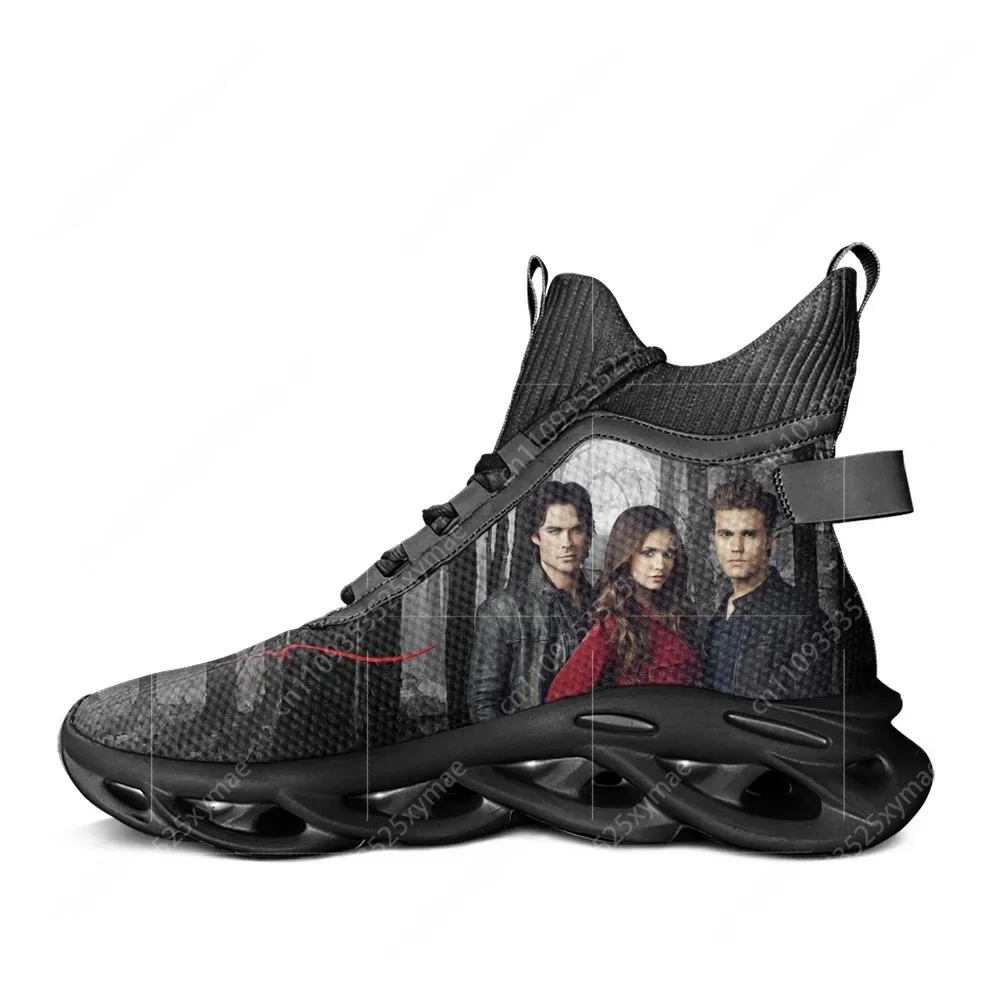 Кроссовки The Vampire Diaries Twilight High Top Flats для мужчин и женщин, кроссовки для походов, путешествий, альпинизма, повседневные кроссовки для бега
Кроссовки The Vampire Diaries Twilight High Top Flats для мужчин и женщин, кроссовки для походов, путешествий, альпинизма, повседневные кроссовки для бега