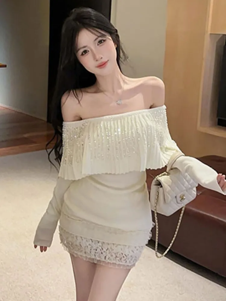 Shiny Sequin Knitwear Shoulder Bared Women's Fashion Autumn Winter Embellished Hemline Base Layer Top Inner Wear Sweater
Shiny Sequin Knitwear Shoulder Bared Women's Fashion Autumn Winter Embellished Hemline Base Layer Top Inner Wear Sweater