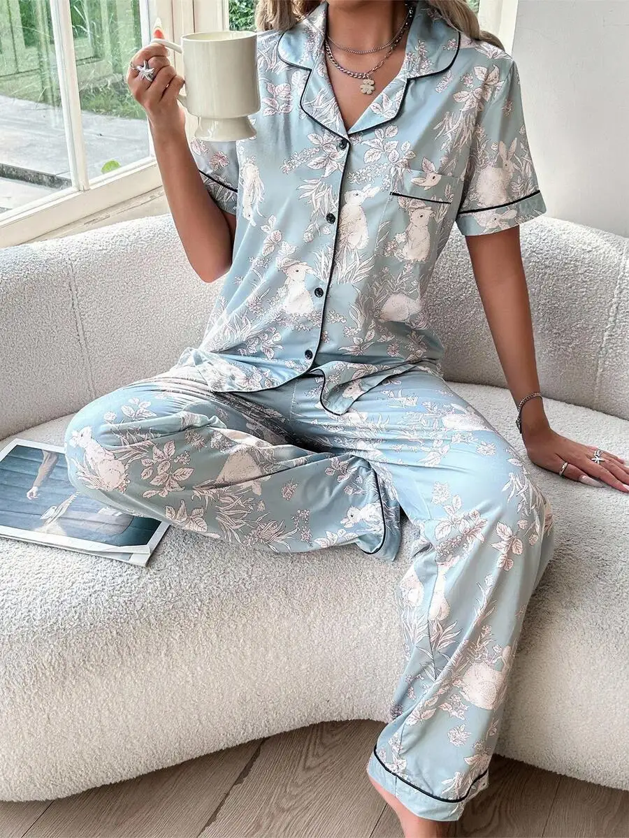 Floral And Rabbit Print Short Sleeve Pajama Set With Turn-Down Collar Women Silk Sleepwear
Floral And Rabbit Print Short Sleeve Pajama Set With Turn-Down Collar Women Silk Sleepwear