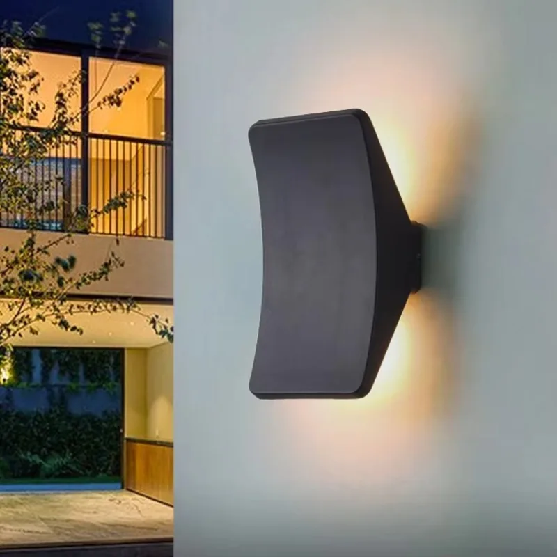 *High Quality Modern 3000K Curved Wall Outdoor Waterproof LED Wall Lamp Garden Courtyard Landscape Lighting Customized
*High Quality Modern 3000K Curved Wall Outdoor Waterproof LED Wall Lamp Garden Courtyard Landscape Lighting Customized