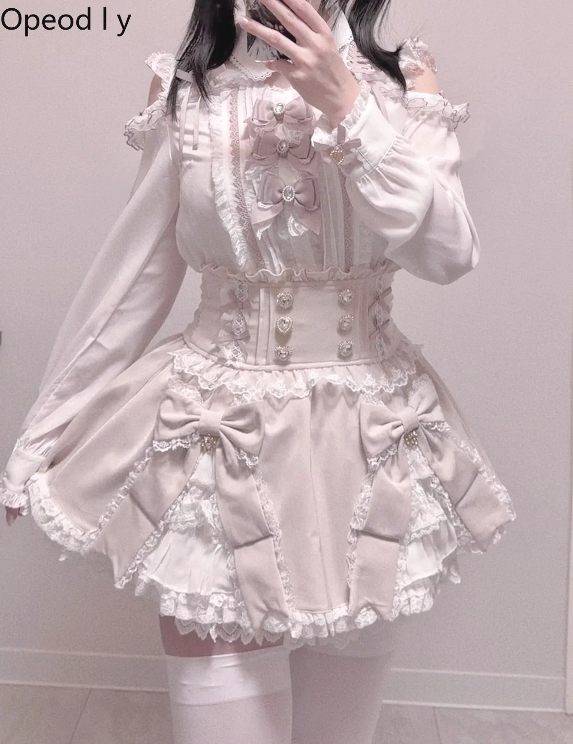 Spring and Summer New Liz Japanese Sweet Cute Waist Plaid Skirt Lolita High Waist Elegant Short Princess Bow Mini Skirt Women
Spring and Summer New Liz Japanese Sweet Cute Waist Plaid Skirt Lolita High Waist Elegant Short Princess Bow Mini Skirt Women