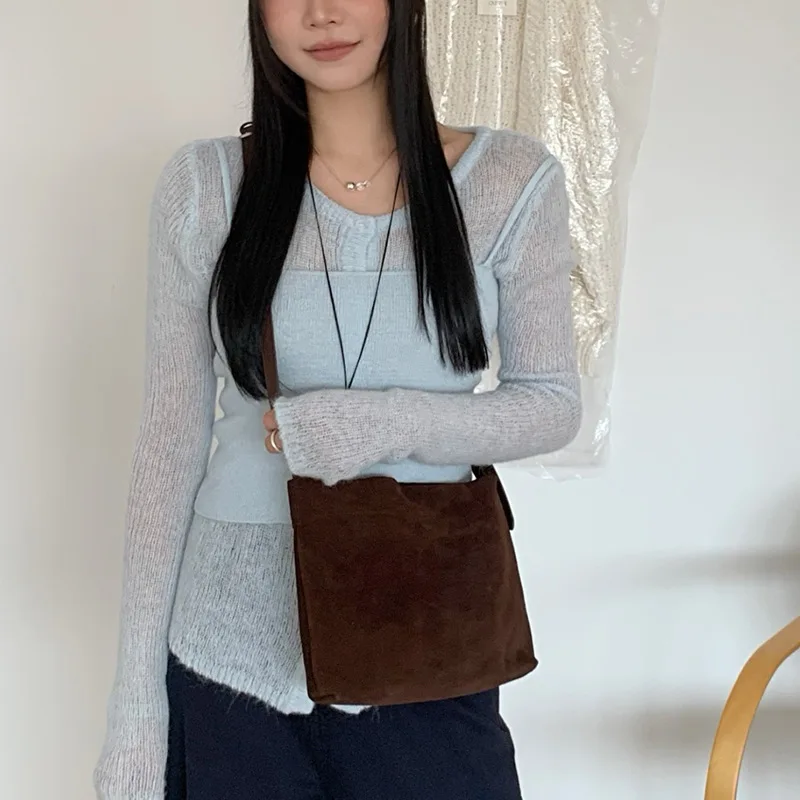 Matte Cowhide Tote Bag 2026 Minimalist Retro Style Genuine Leather Women's Handbag Crossbody Designer Luxury Bag
Matte Cowhide Tote Bag 2026 Minimalist Retro Style Genuine Leather Women's Handbag Crossbody Designer Luxury Bag