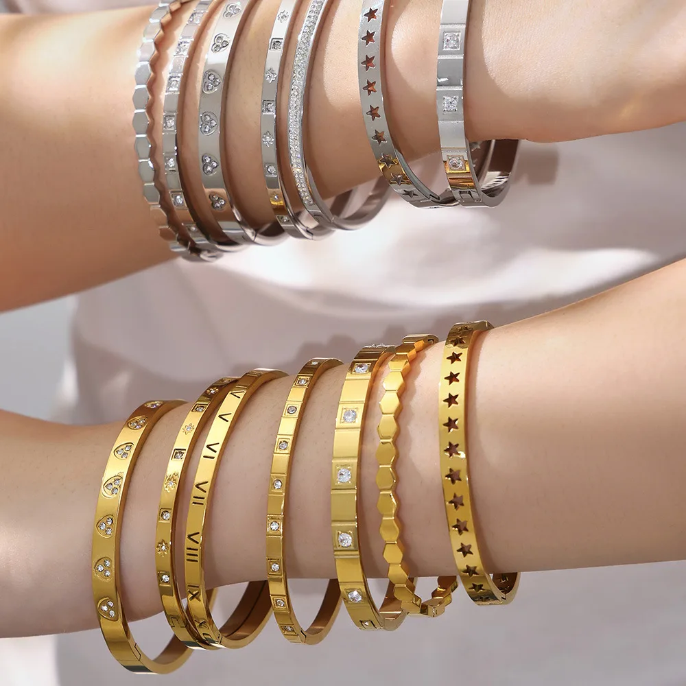 18k genuine gold high-end Roman numeral bracelet inlaid with zircon light luxury niche bracelet
18k genuine gold high-end Roman numeral bracelet inlaid with zircon light luxury niche bracelet