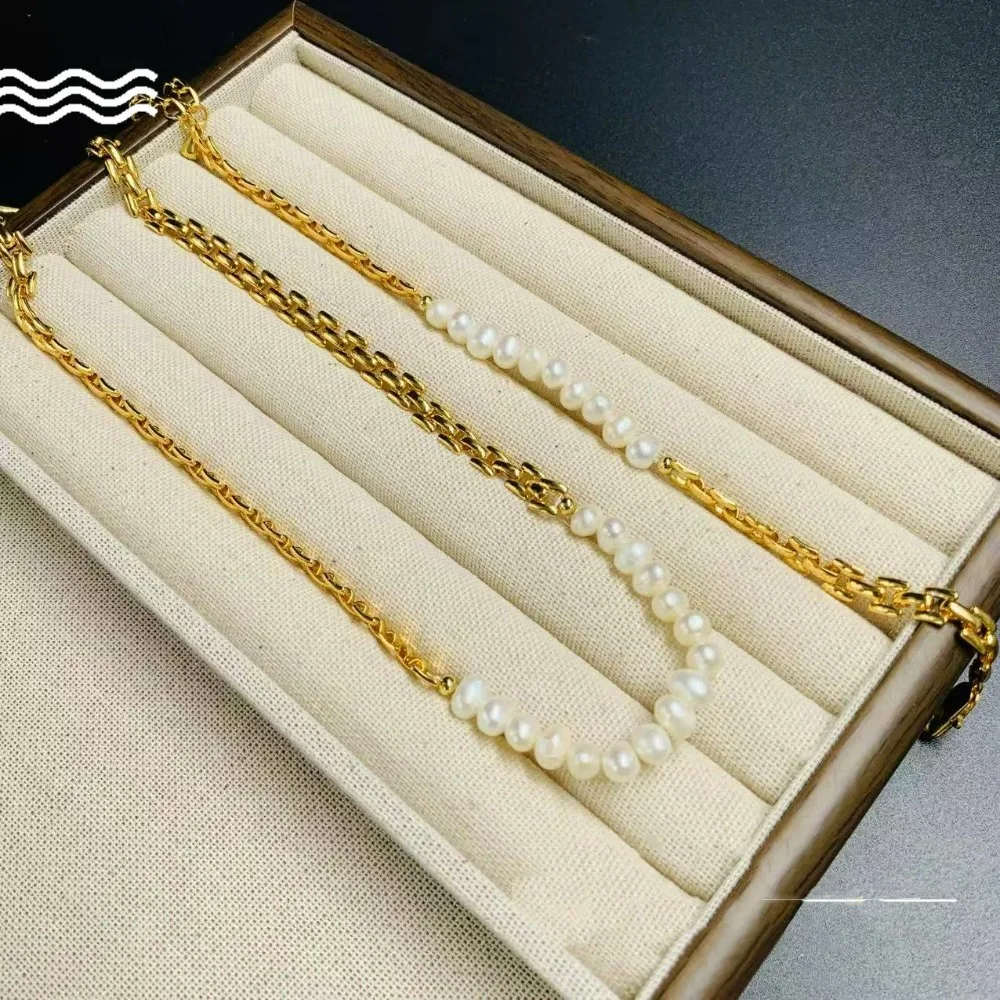 Classic Autumn Winter Freshwater Pearl Bracelet and Necklace Set Copper-plated Hand Jewelry Medieval Vintage Clavicle Chain
Classic Autumn Winter Freshwater Pearl Bracelet and Necklace Set Copper-plated Hand Jewelry Medieval Vintage Clavicle Chain