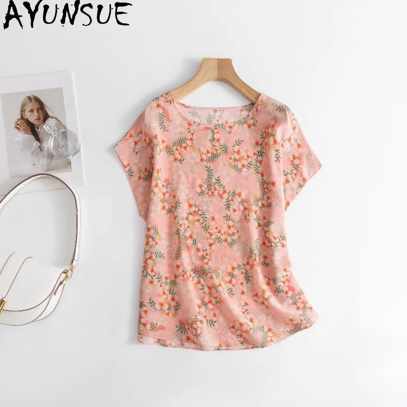 AYUNSUE 100% Silk Women's T-shirts Stylish O-neck Tops for Woman Causal Versatile Pink T Shirt Summer Clothes Woman 2026 Одежда
AYUNSUE 100% Silk Women's T-shirts Stylish O-neck Tops for Woman Causal Versatile Pink T Shirt Summer Clothes Woman 2026 Одежда
