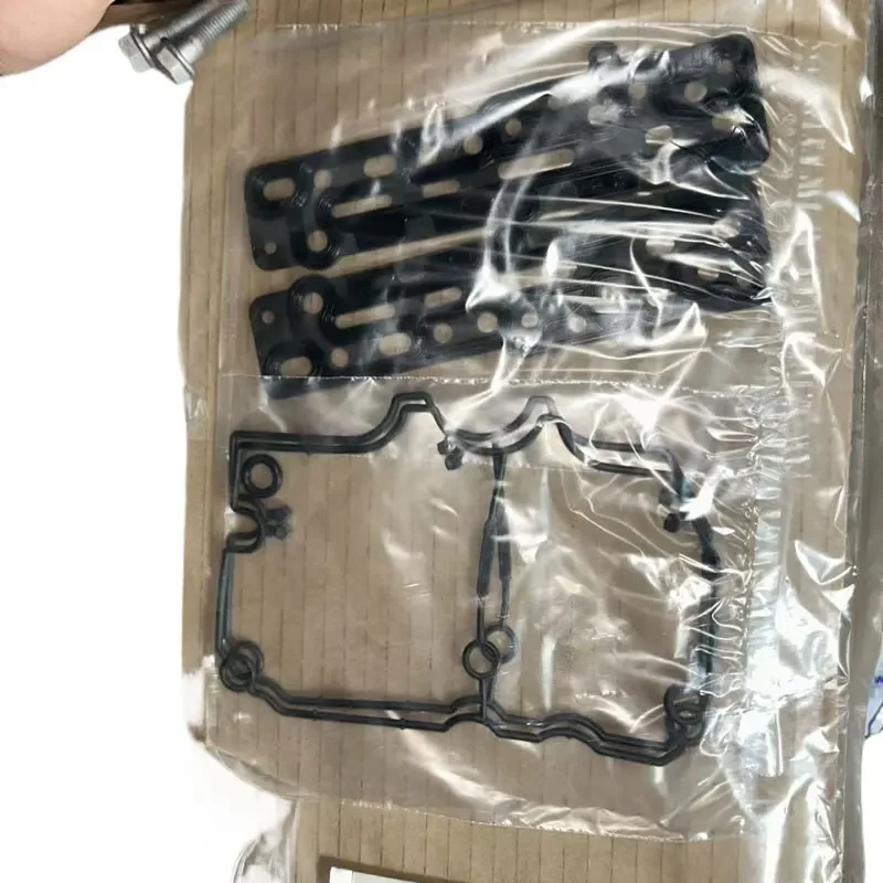 For Truck Spare Parts Gearbox Repair Seal Kit 4213659202 20562626 20731955 20785252 21403419 7420785252 New Condition
For Truck Spare Parts Gearbox Repair Seal Kit 4213659202 20562626 20731955 20785252 21403419 7420785252 New Condition