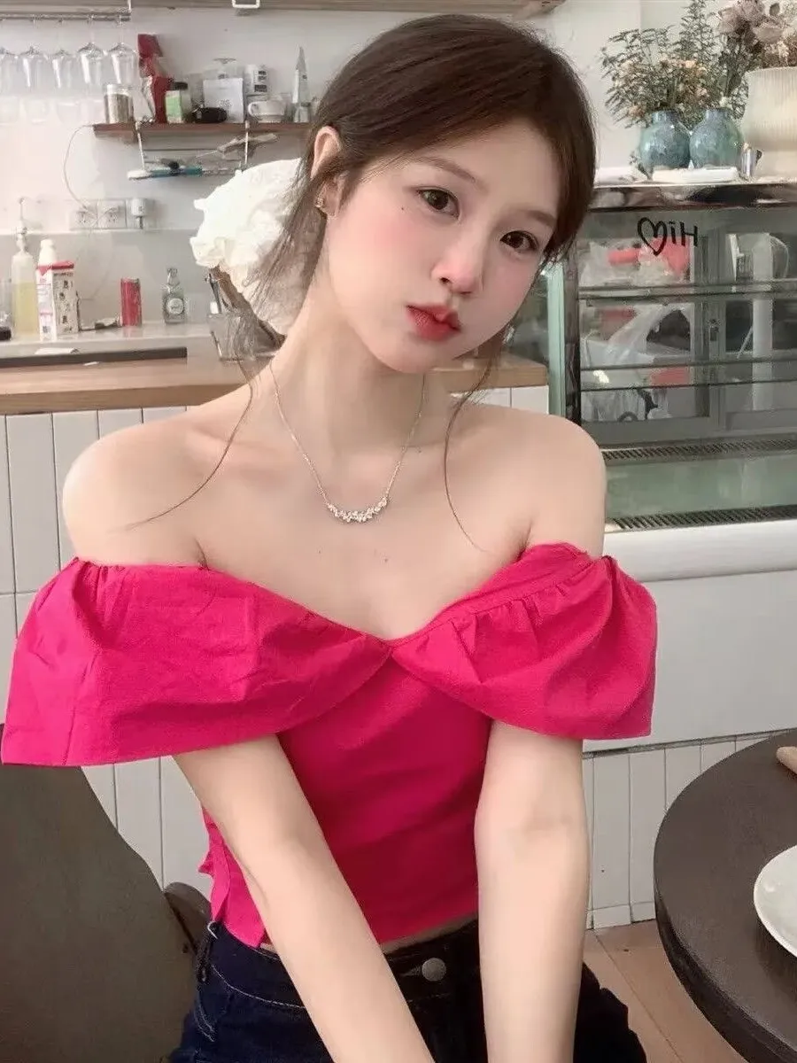Unique Beautiful Shoulder Bared Short Sleeve T Shirt plus Size Women's Korean Style Commute Fashion High Waist Short Top
Unique Beautiful Shoulder Bared Short Sleeve T Shirt plus Size Women's Korean Style Commute Fashion High Waist Short Top