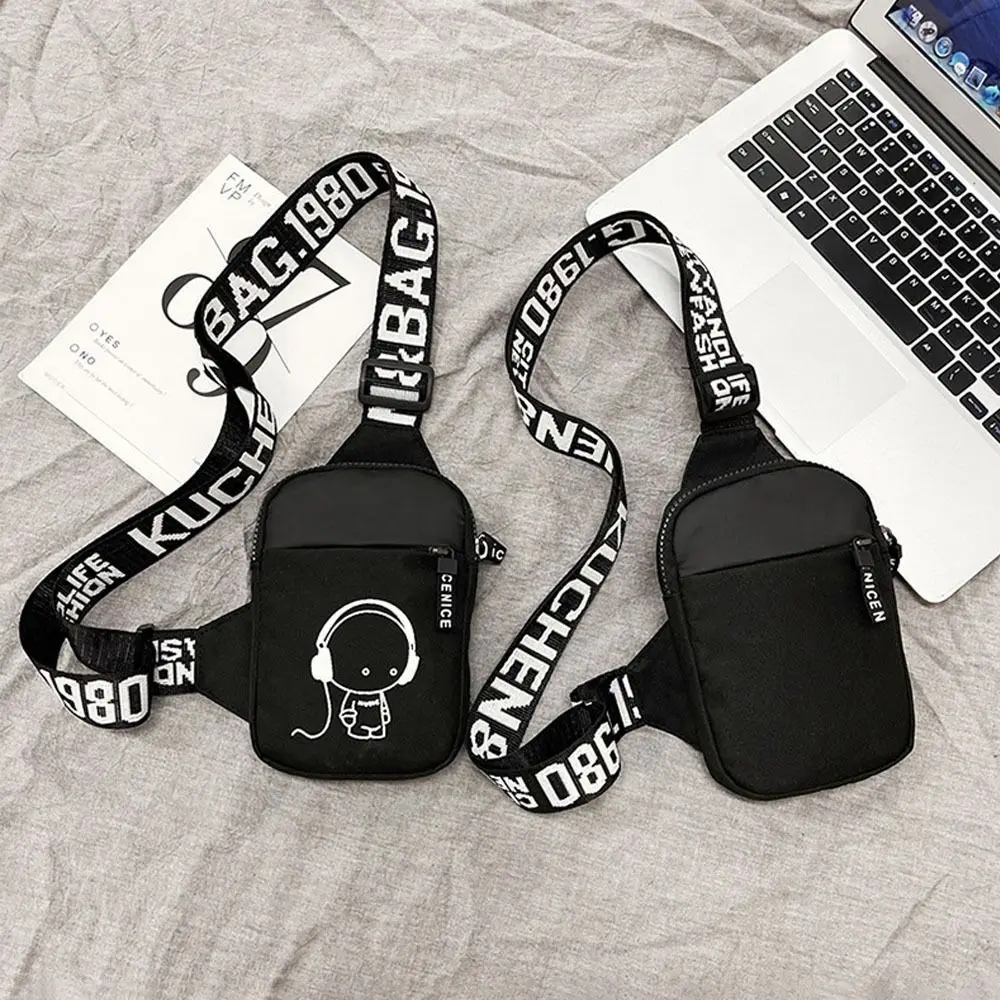 Fashion Crossbody Men's Shoulder Bag Waterproof Durable Small Backpack Square Nylon Cloth Crossbody Bags Phone Pocket
Fashion Crossbody Men's Shoulder Bag Waterproof Durable Small Backpack Square Nylon Cloth Crossbody Bags Phone Pocket