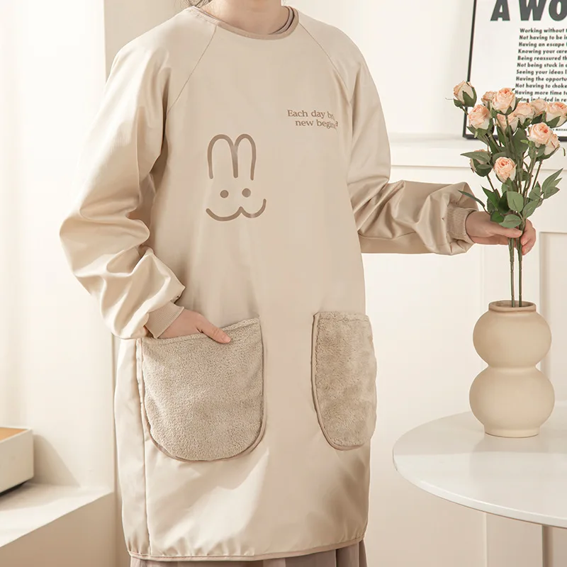 Apron for Hand Drying Long-sleeved Kitchen Apron Use Waterproof Dirt-resistant Cooking Women's Bib Apron Food Service Coverall
Apron for Hand Drying Long-sleeved Kitchen Apron Use Waterproof Dirt-resistant Cooking Women's Bib Apron Food Service Coverall