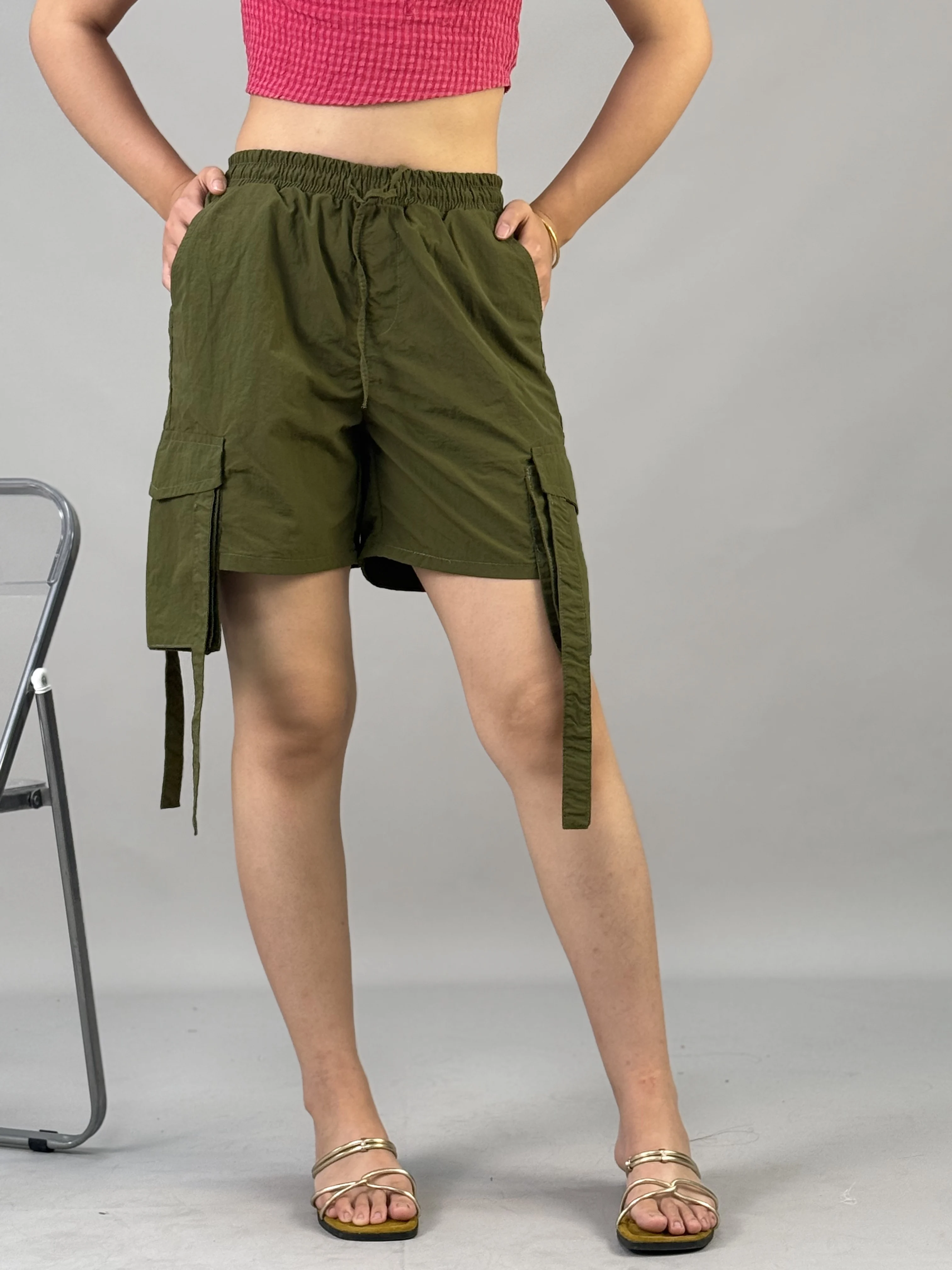 Trendy Ladies' Jeans A line Style Waist Slimming Wide Legs Versatile and Breathable Fashionable Military Green Free Shipping
Trendy Ladies' Jeans A line Style Waist Slimming Wide Legs Versatile and Breathable Fashionable Military Green Free Shipping