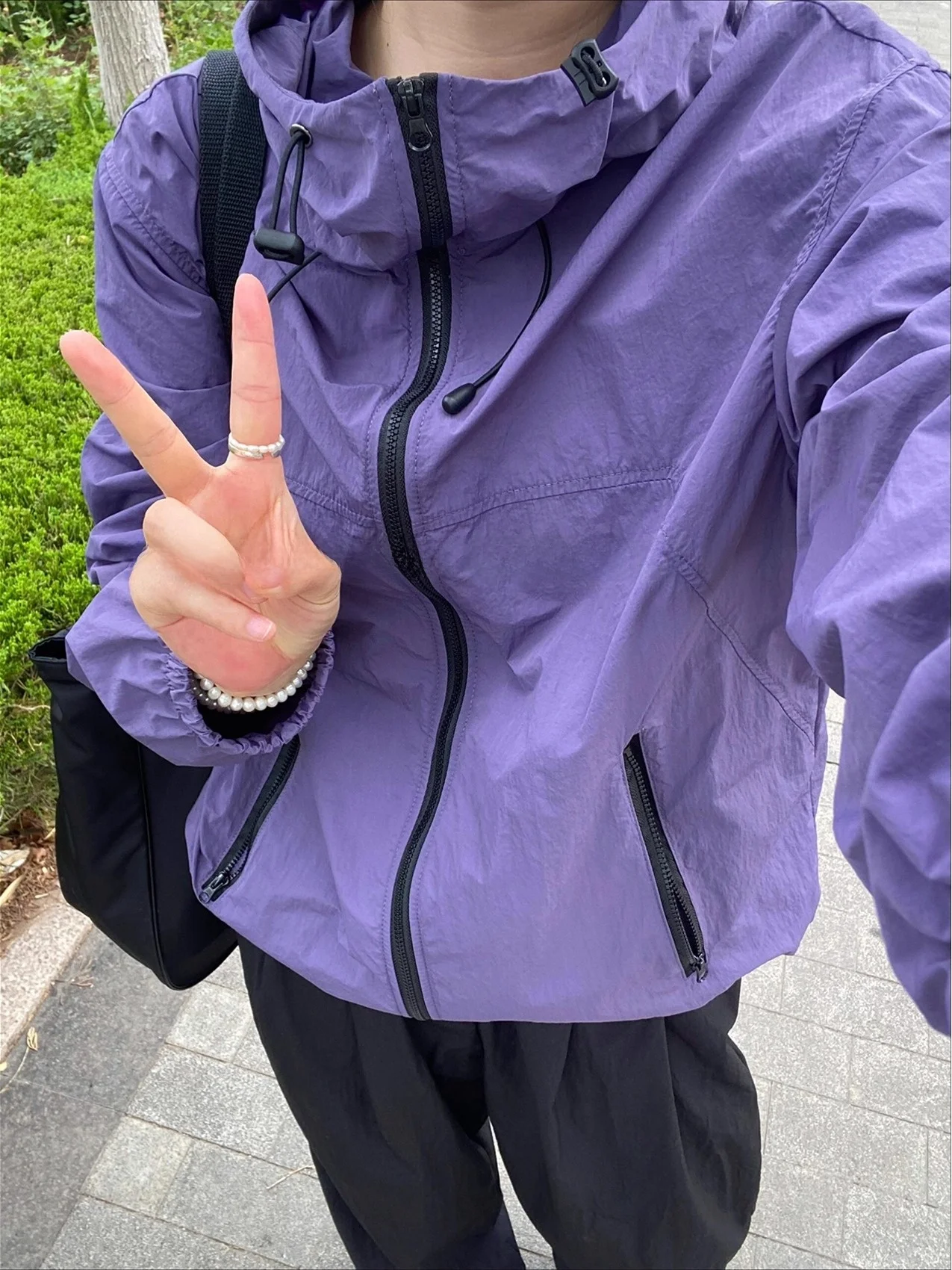 Lightweight Breathable UV Protection Purple Ice Silk Hooded Men's Summer Faion Sunscreen Clothing Riding Sport Fiing Jaet
Lightweight Breathable UV Protection Purple Ice Silk Hooded Men's Summer Faion Sunscreen Clothing Riding Sport Fiing Jaet