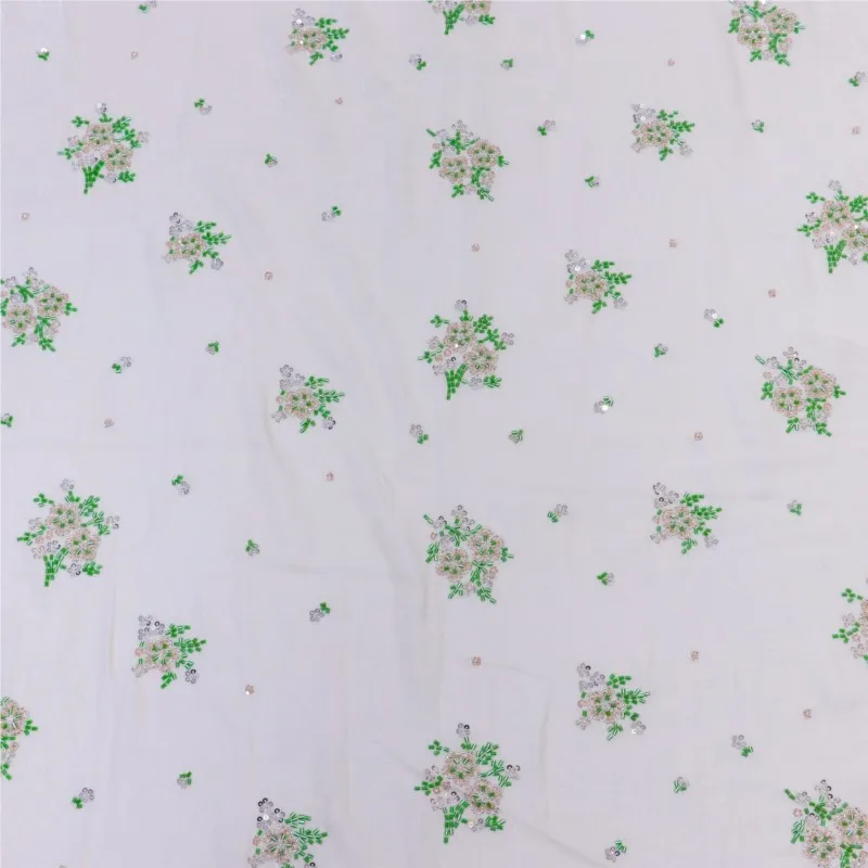 Three-dimensional flower silk bead tube embroidery Qiaoqi velvet wedding dress performance women's fabric
Three-dimensional flower silk bead tube embroidery Qiaoqi velvet wedding dress performance women's fabric