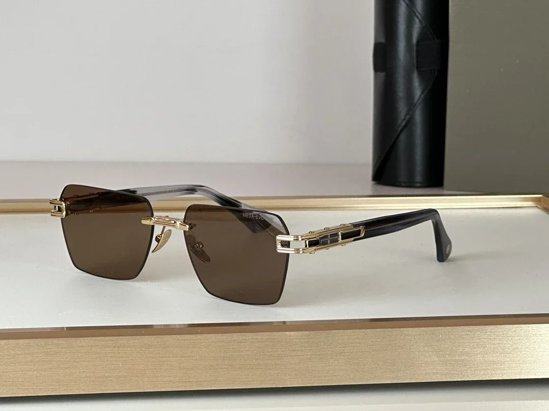 DT META EVO ONE DTS147 Top High Quality Sunglasses For Men Titanium Style Fashion Design Sunglasses For Womens With Box
DT META EVO ONE DTS147 Top High Quality Sunglasses For Men Titanium Style Fashion Design Sunglasses For Womens With Box
