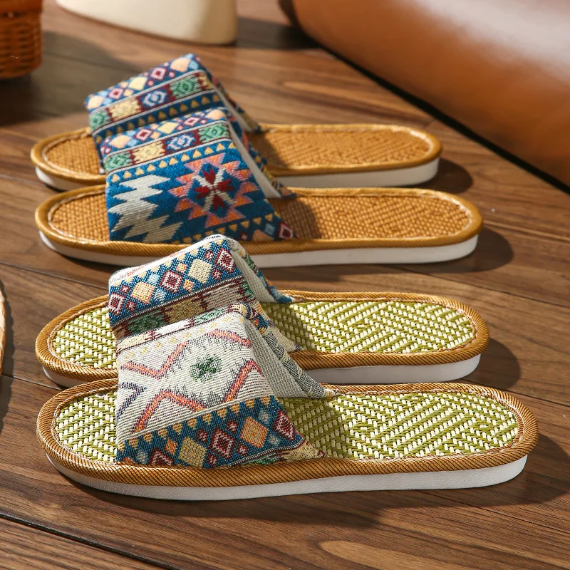 2026 New Linen Rattan Slippers for Summer Breathable Cool Thick Sole Non Slip Indoor Home Slides for Couples
2026 New Linen Rattan Slippers for Summer Breathable Cool Thick Sole Non Slip Indoor Home Slides for Couples