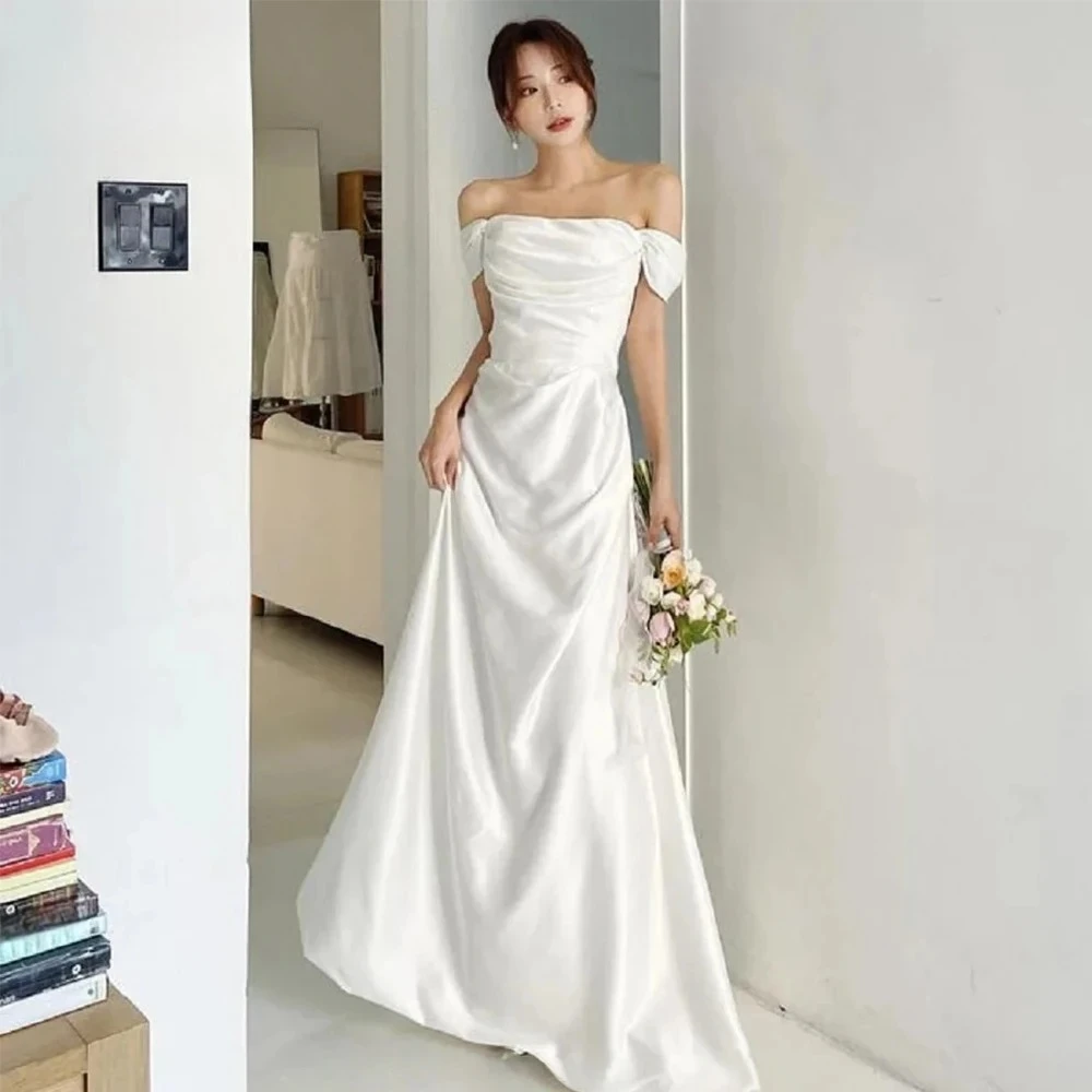 Korean Evening Party Dresses Customized Off The Shoulder Satin Wedding Snap Dress Elegant Sleeveless Corset Prom Dress
Korean Evening Party Dresses Customized Off The Shoulder Satin Wedding Snap Dress Elegant Sleeveless Corset Prom Dress