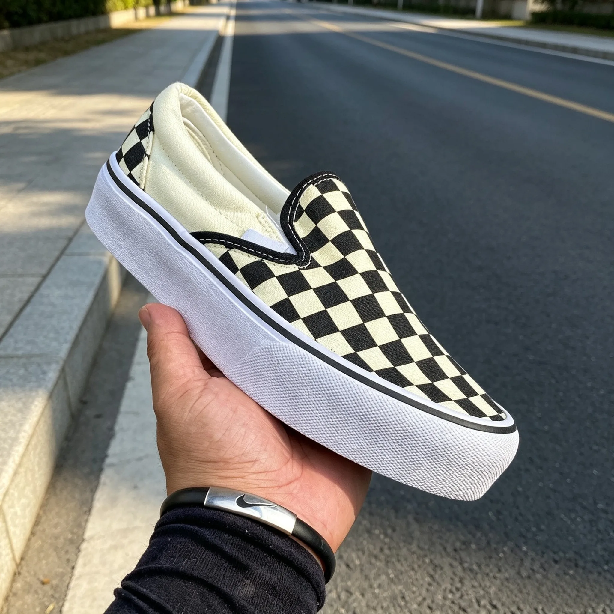Women Men Fashion Checkered Slip On Sneakers Platform Lift Canvas Skateboarding Shoes
Women Men Fashion Checkered Slip On Sneakers Platform Lift Canvas Skateboarding Shoes