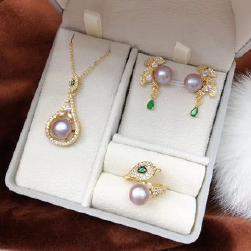 New Freshwater Pearl Jewelry Set Three-Piece Necklace Earrings Ring Light Luxury Elegant Gift for Mom or Mother-in-Law
New Freshwater Pearl Jewelry Set Three-Piece Necklace Earrings Ring Light Luxury Elegant Gift for Mom or Mother-in-Law