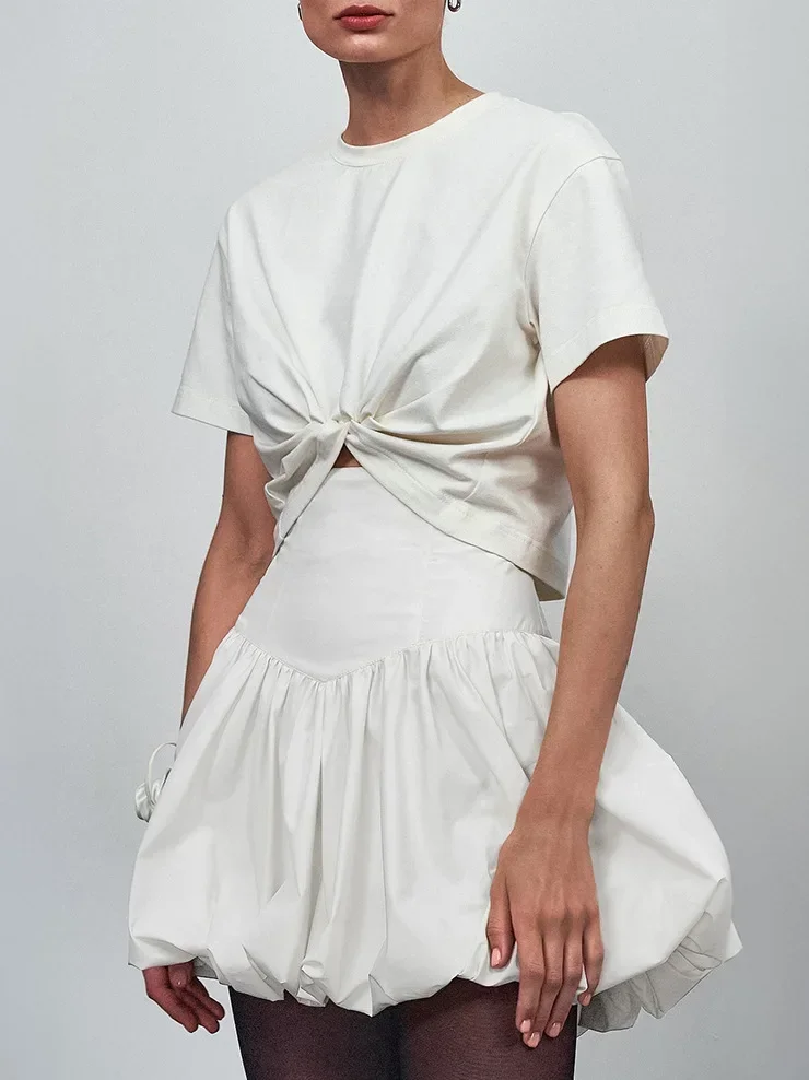 French white skirt pure cotton A-line high waist versatile fashion new sexy casual solid color bubble mini skirt
French white skirt pure cotton A-line high waist versatile fashion new sexy casual solid color bubble mini skirt