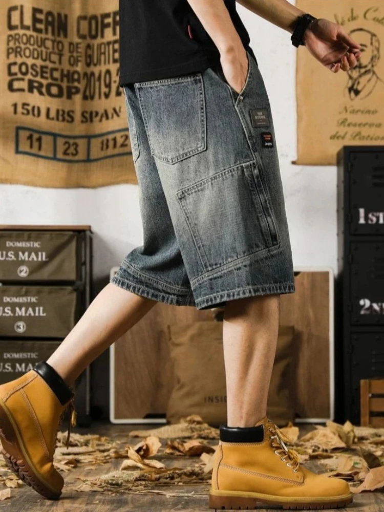Knee-Length Denim Shorts for Men Loose Vintage American Style Multi-Pocket Lightweight Breathable Large Size
Knee-Length Denim Shorts for Men Loose Vintage American Style Multi-Pocket Lightweight Breathable Large Size