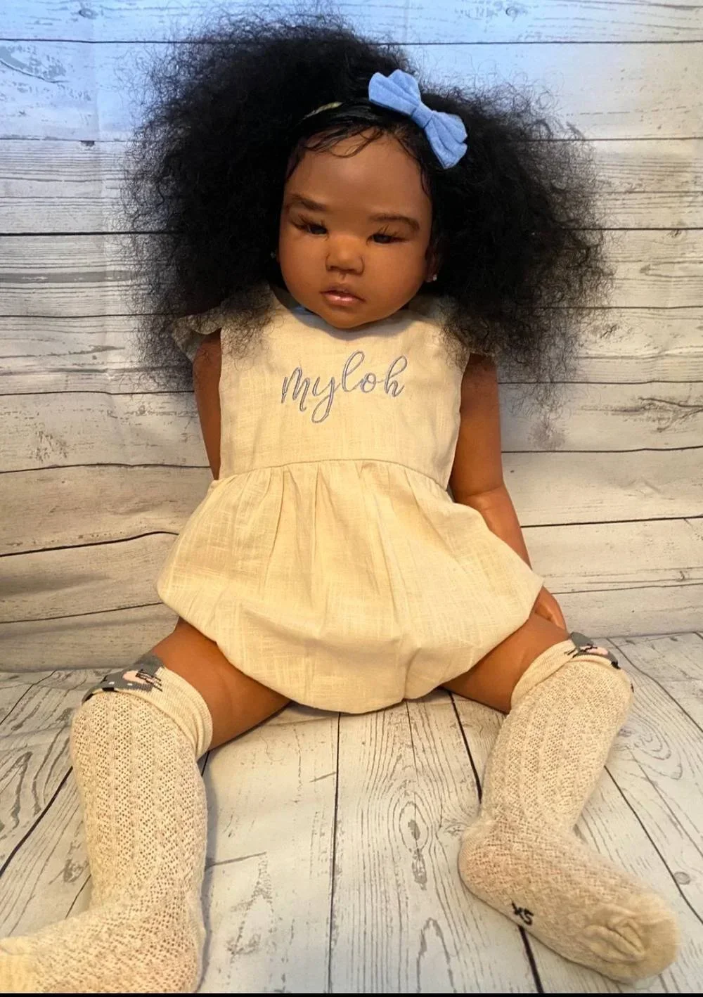 28inch Reborn Doll Amaya Toddler Size Black Complexion Doll Soft Touch Flexible Vinyl Finished Painted Doll
28inch Reborn Doll Amaya Toddler Size Black Complexion Doll Soft Touch Flexible Vinyl Finished Painted Doll