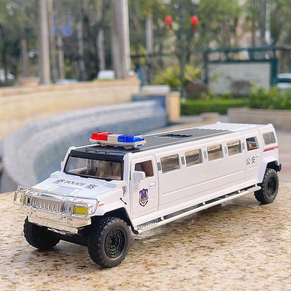 1:32 Extended Version Police Car Toys Diecast Alloy Model Shock Absorption Rubber Tire Pull Back Doors Opened Vehices Collection
1:32 Extended Version Police Car Toys Diecast Alloy Model Shock Absorption Rubber Tire Pull Back Doors Opened Vehices Collection