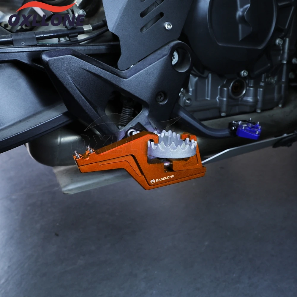 For 690 SMC 690SMC-R 690 Enduro R 2007-2024 2025 CNC Aluminium Passenger Footpegs Extensions Adjustable Front Foot Peg Extender
For 690 SMC 690SMC-R 690 Enduro R 2007-2024 2025 CNC Aluminium Passenger Footpegs Extensions Adjustable Front Foot Peg Extender