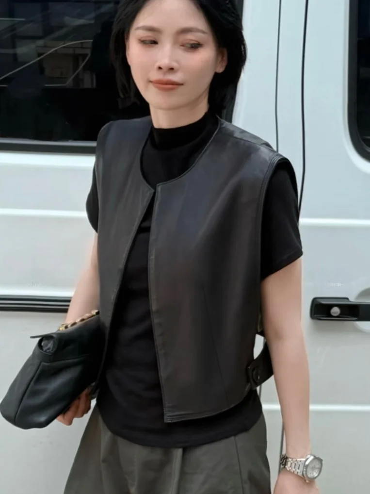Women's eepskin Vest Single Button Svel Jaet Versatile Outerwear Autumn Commute Sle ort Length Pure Color
Women's eepskin Vest Single Button Svel Jaet Versatile Outerwear Autumn Commute Sle ort Length Pure Color