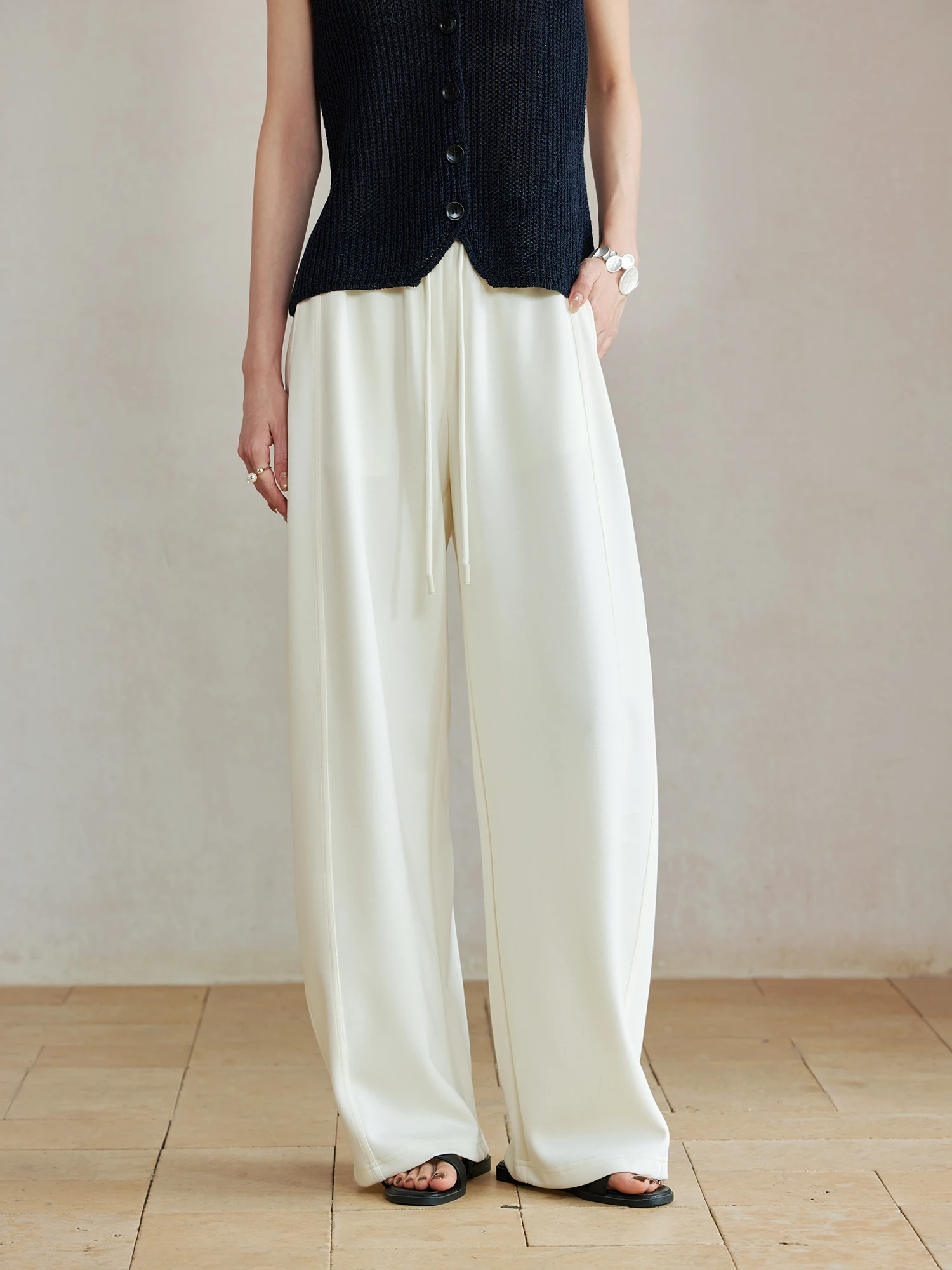 Casual Chic Combed Air Layer Comfortable Drapey Versatile Slimming Wide Leg Pants Casual Style Elastic Waist Breathable
Casual Chic Combed Air Layer Comfortable Drapey Versatile Slimming Wide Leg Pants Casual Style Elastic Waist Breathable