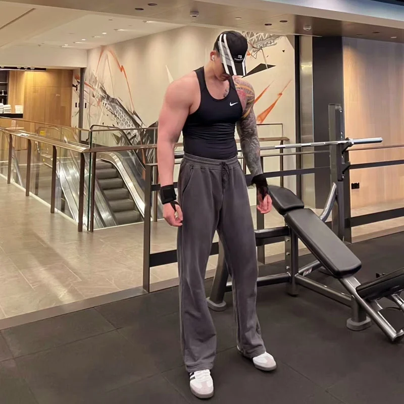 Loose Straight Leg Cotton Fitn Training Pants Men's Breathable Faion Casual Large Size Versatile Spor Urban Sle
Loose Straight Leg Cotton Fitn Training Pants Men's Breathable Faion Casual Large Size Versatile Spor Urban Sle