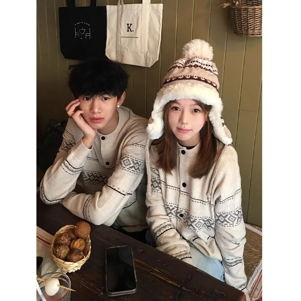 SUKCHOR FaiLa High nce College Aosphere Texture Knitted Woolen Knit Cardigan Sweater Soft Polyester Winter Casual
SUKCHOR FaiLa High nce College Aosphere Texture Knitted Woolen Knit Cardigan Sweater Soft Polyester Winter Casual