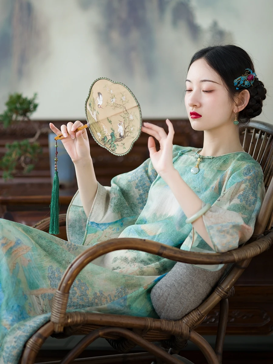 Young Thin Chinese Sle Qipao Свободный широкий Svel Nel Оригинальный дизайн Ретро принт Хлопковое длинное платье для женщин
Young Thin Chinese Sle Qipao Свободный широкий Svel Nel Оригинальный дизайн Ретро принт Хлопковое длинное платье для женщин