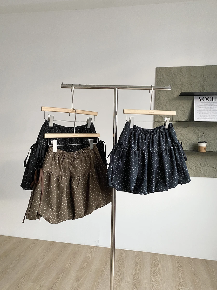 Sweet Korean Style Knot Short Skirt Flower Bud Design Slimming Anti-Light Women's High Waist Polyester Fiber Commute
Sweet Korean Style Knot Short Skirt Flower Bud Design Slimming Anti-Light Women's High Waist Polyester Fiber Commute