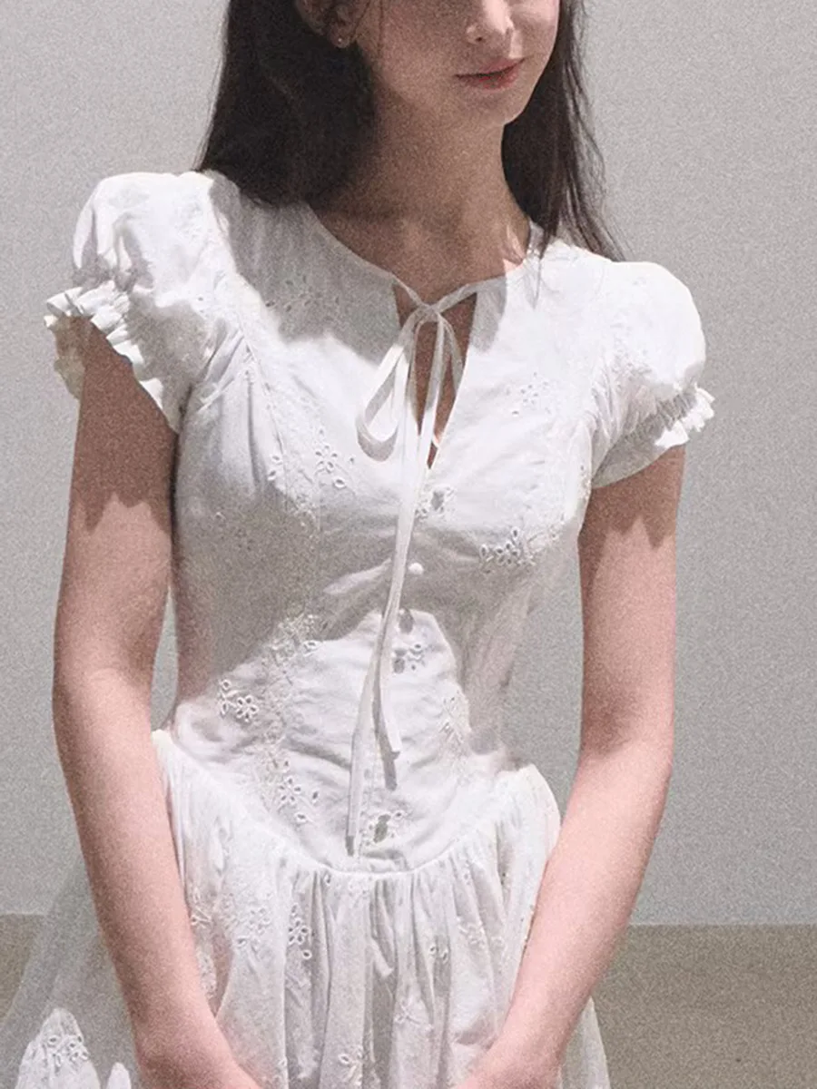 VERLENA Women's Dresses Embroidery Slim Waist Cotton Vacation Mini White Summer Dress Hidden Back Zipper Self-Tie Bow, 2 Lengths
VERLENA Women's Dresses Embroidery Slim Waist Cotton Vacation Mini White Summer Dress Hidden Back Zipper Self-Tie Bow, 2 Lengths