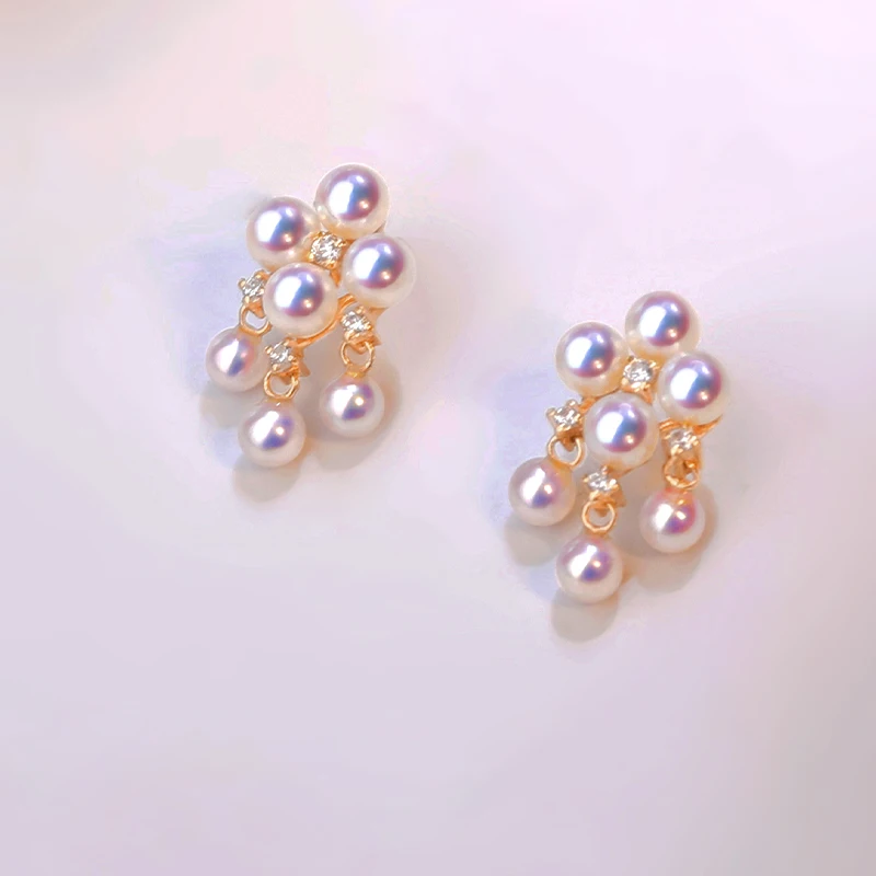 Natural Akoya Saltwater Pearl Earrings, 18K Gold 4-5mm Mini Ultimate Luster Studs, Delicate Ocean Jewelry
Natural Akoya Saltwater Pearl Earrings, 18K Gold 4-5mm Mini Ultimate Luster Studs, Delicate Ocean Jewelry