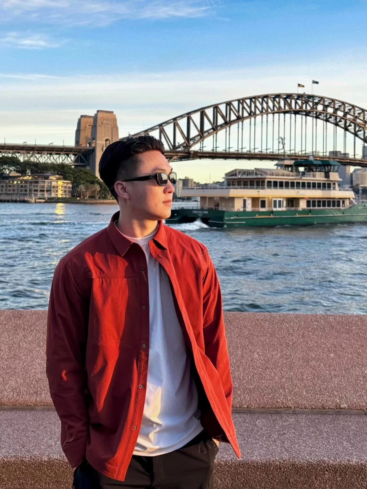 Мужская ветрозащитная куртка свободного кроя из мягкого нейлона с воротником, однотонная, на пуговицах, для активного отдыха
Мужская ветрозащитная куртка свободного кроя из мягкого нейлона с воротником, однотонная, на пуговицах, для активного отдыха