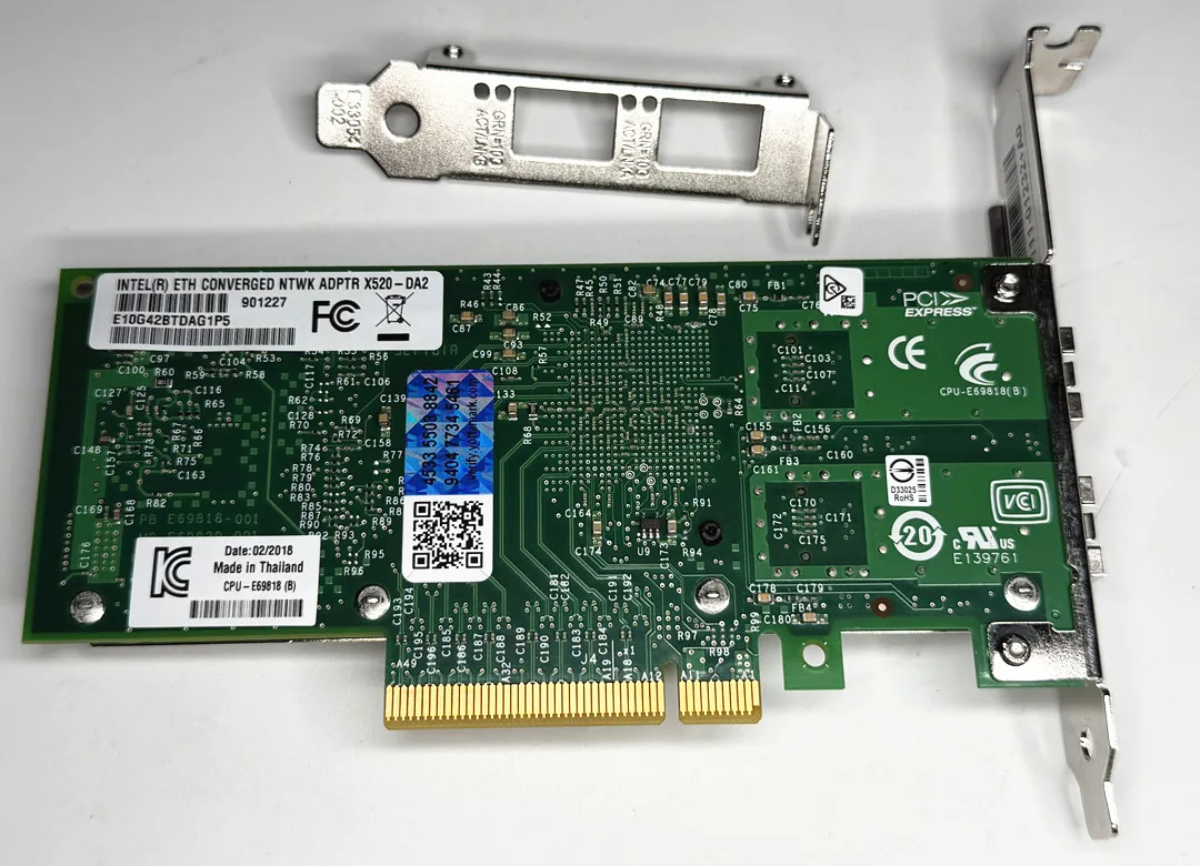 Original Intel X520-DA2 E10G42BTDA 10Gb Dual Port Ethernet Adapter
Original Intel X520-DA2 E10G42BTDA 10Gb Dual Port Ethernet Adapter