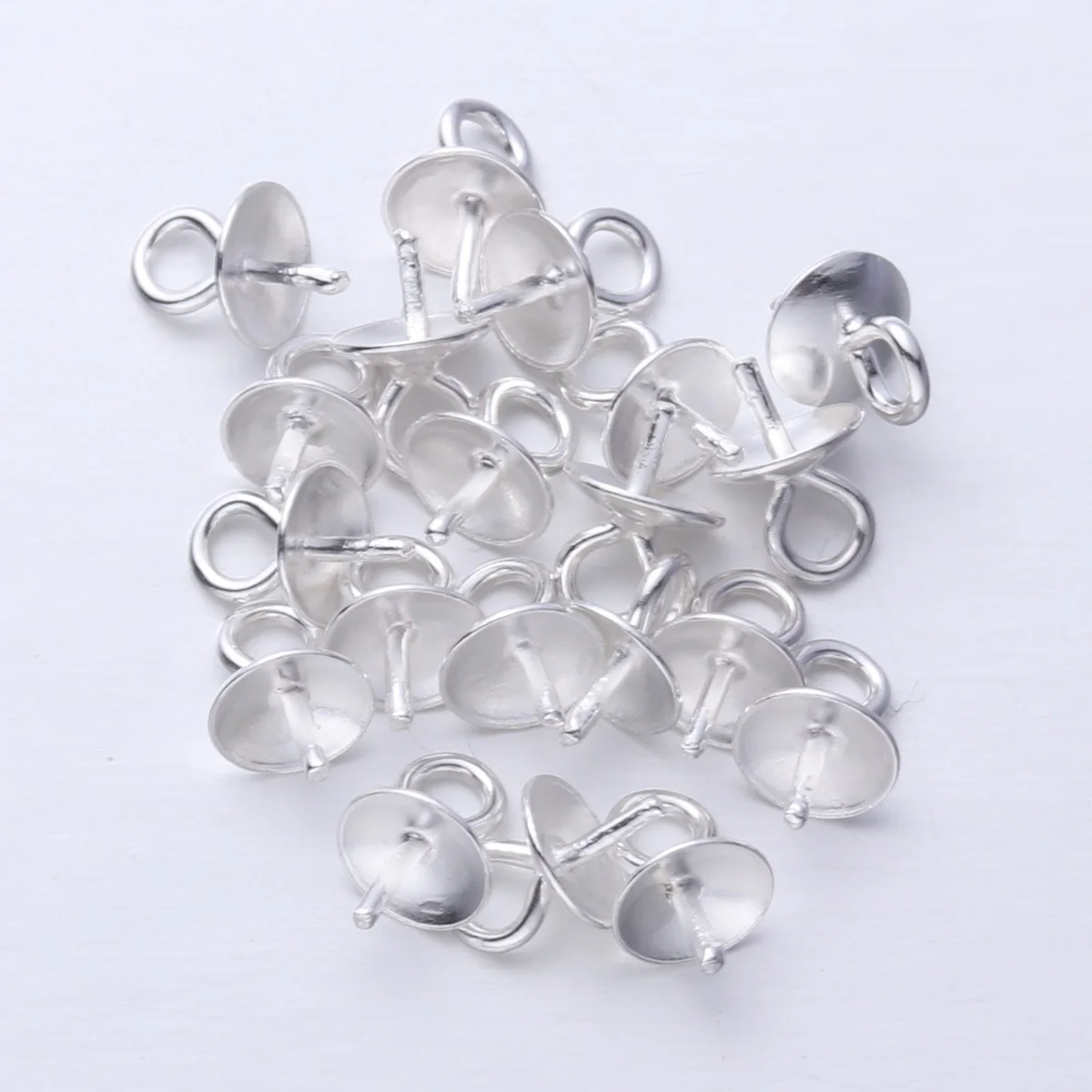 20Pcs Jewelry Making Supplies Pearl Cup Pendant Connectors 4mm Smooth Surface for Delicate Necklaces Bracelets Earrings
20Pcs Jewelry Making Supplies Pearl Cup Pendant Connectors 4mm Smooth Surface for Delicate Necklaces Bracelets Earrings