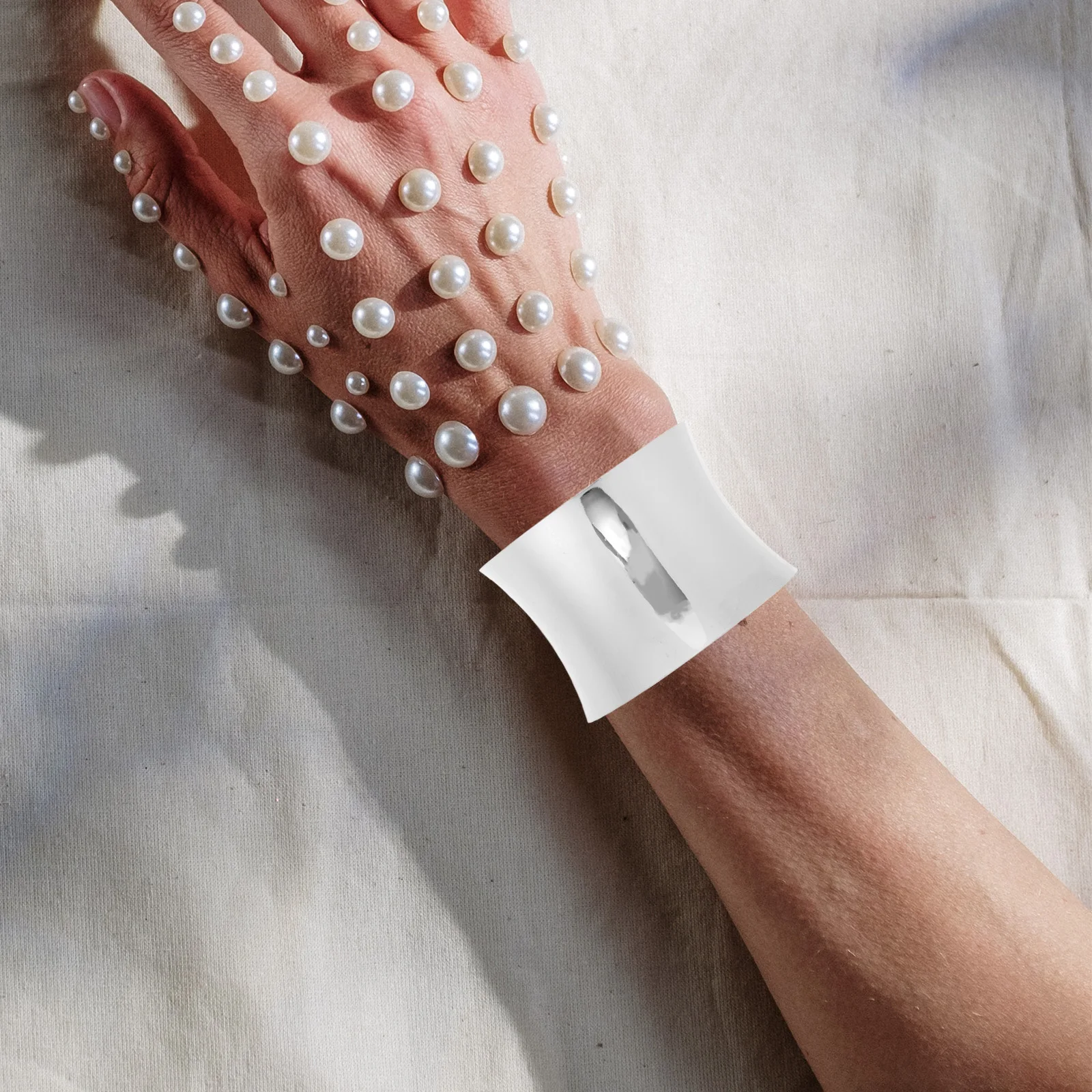 Metal Bracelet Chunky Bangles Cuff Fashion Jewelry for Women Street Punk Style Geometric Arc Shape Trendy Accessories
Metal Bracelet Chunky Bangles Cuff Fashion Jewelry for Women Street Punk Style Geometric Arc Shape Trendy Accessories