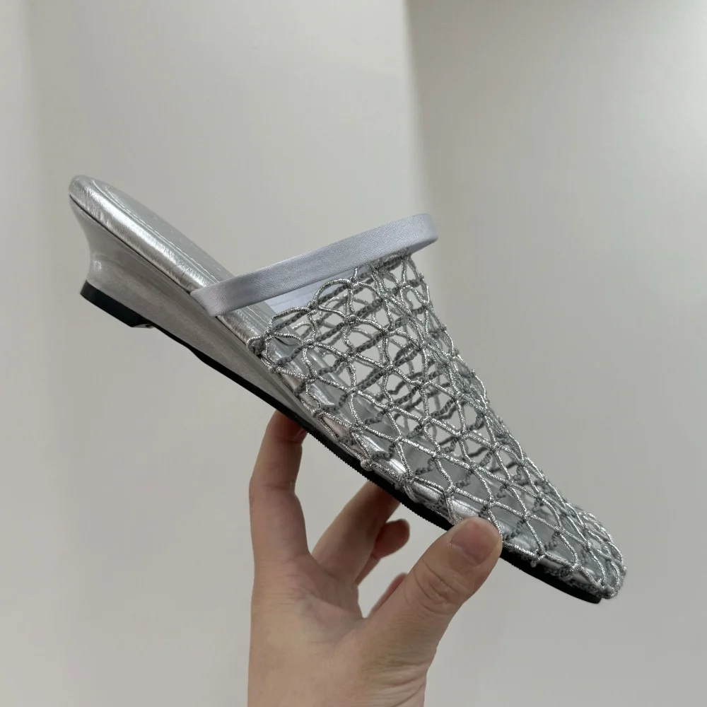 Women Slippers Baotou Half Slippers Women's Outer Wear Summer New Mesh Hollow Sandals Breathable Slope Heel Fishing Net Shoes
Women Slippers Baotou Half Slippers Women's Outer Wear Summer New Mesh Hollow Sandals Breathable Slope Heel Fishing Net Shoes