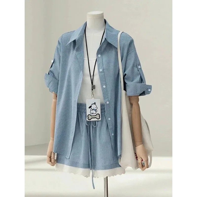 Women's Blue Striped Short Sleeve Shirt Wide Leg Shorts Two Piece Set Summer Casual Age-reducing Outfit
Women's Blue Striped Short Sleeve Shirt Wide Leg Shorts Two Piece Set Summer Casual Age-reducing Outfit