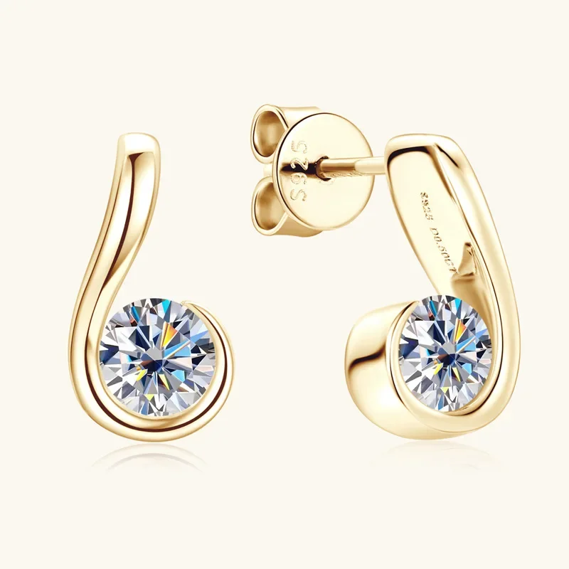 Сертифицированные серьги с муассанитом Brinco Prata, серьги-гвоздики из стерлингового серебра 925 пробы для женщин, D-цвет, 0,5 карата, ювелирные изделия с муассанитом
Сертифицированные серьги с муассанитом Brinco Prata, серьги-гвоздики из стерлингового серебра 925 пробы для женщин, D-цвет, 0,5 карата, ювелирные изделия с муассанитом
