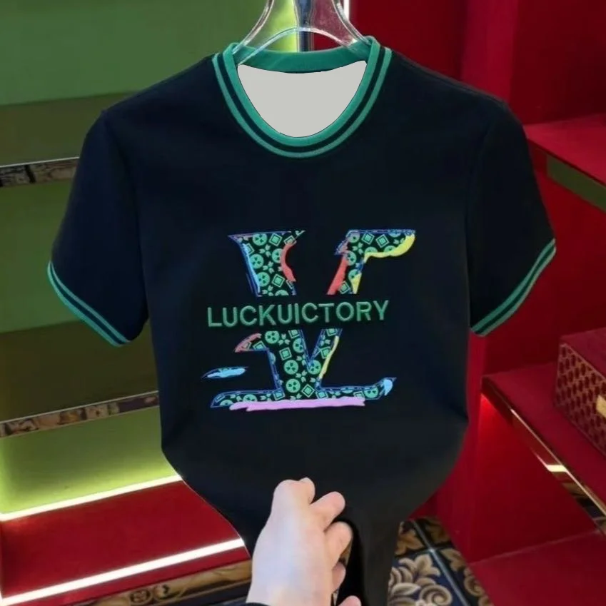 2025 Summer New Trendy Brand Round Neck Man Women Trend Light Luxury Fashion Casual Printed T-shirt Short-sleeved Top
2025 Summer New Trendy Brand Round Neck Man Women Trend Light Luxury Fashion Casual Printed T-shirt Short-sleeved Top