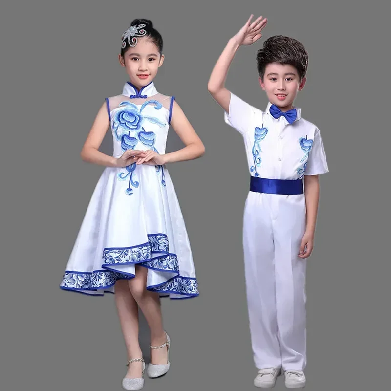 Children's Jazz Dance Latin Dance Girls Dress Show Costume Boy Chinese Style Blue and White Porcelain Guzheng Costume Set
Children's Jazz Dance Latin Dance Girls Dress Show Costume Boy Chinese Style Blue and White Porcelain Guzheng Costume Set