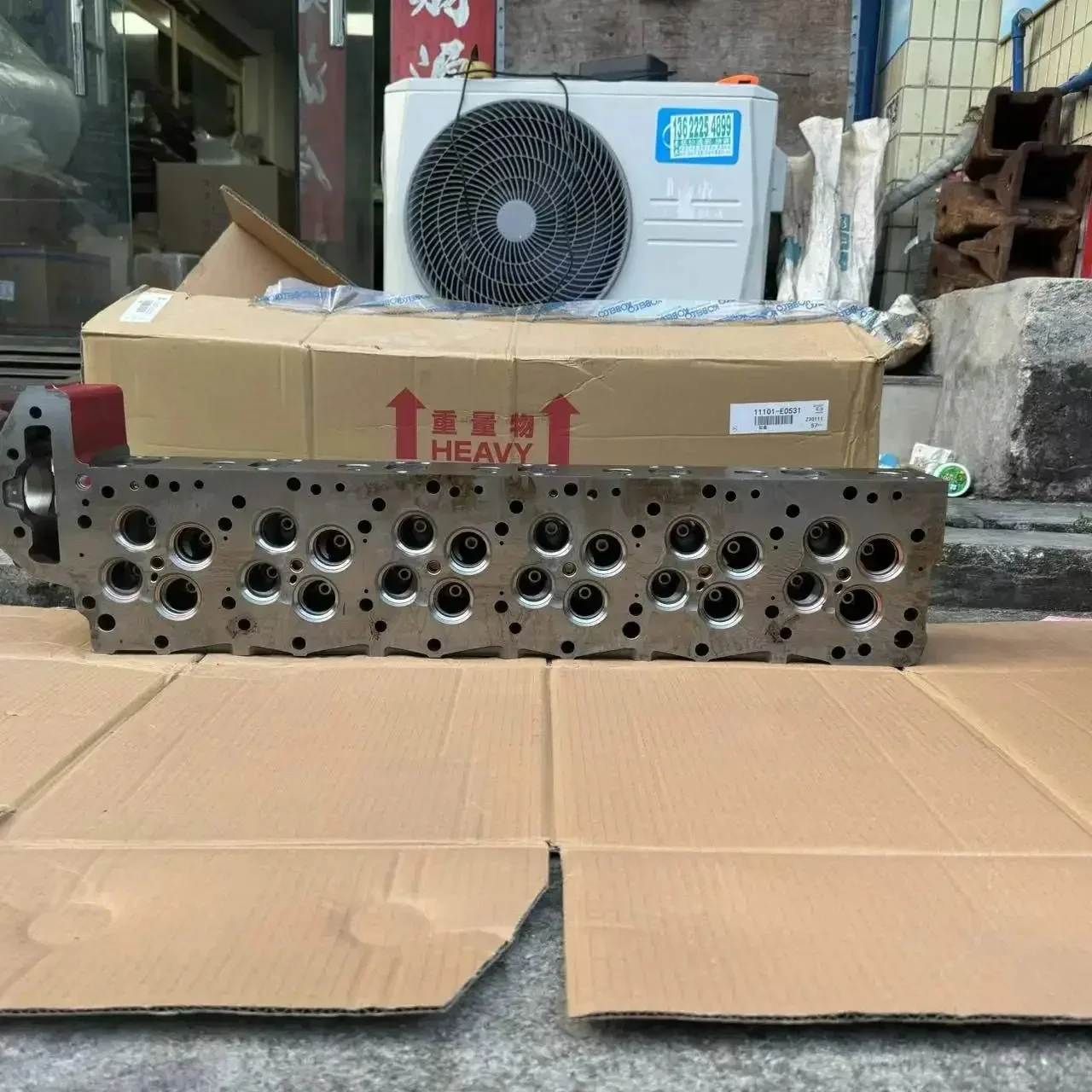 Automobile Kobelco excavator engine cylinder head 11101-E0531 for J05E J08E for Hino spare parts
Automobile Kobelco excavator engine cylinder head 11101-E0531 for J05E J08E for Hino spare parts