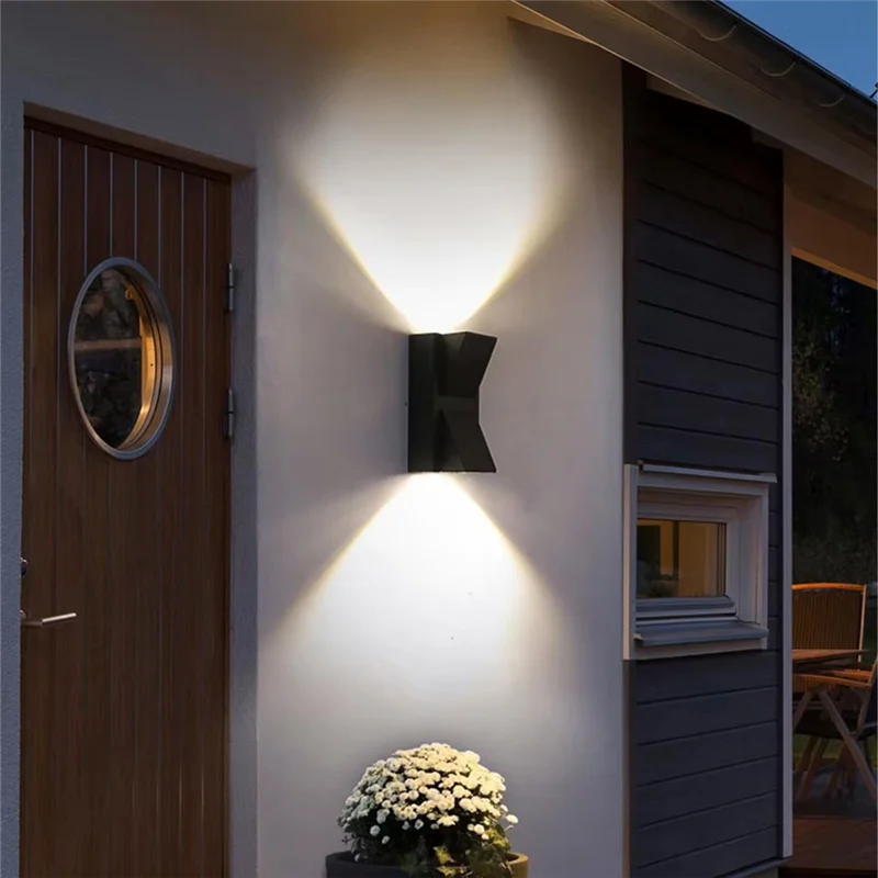 A74E-Современный водонепроницаемый уличный настенный светильник с двумя головками, матовый черный светодиодный светильник для двора для патио, передней двери и прихожей
A74E-Современный водонепроницаемый уличный настенный светильник с двумя головками, матовый черный светодиодный светильник для двора для патио, передней двери и прихожей