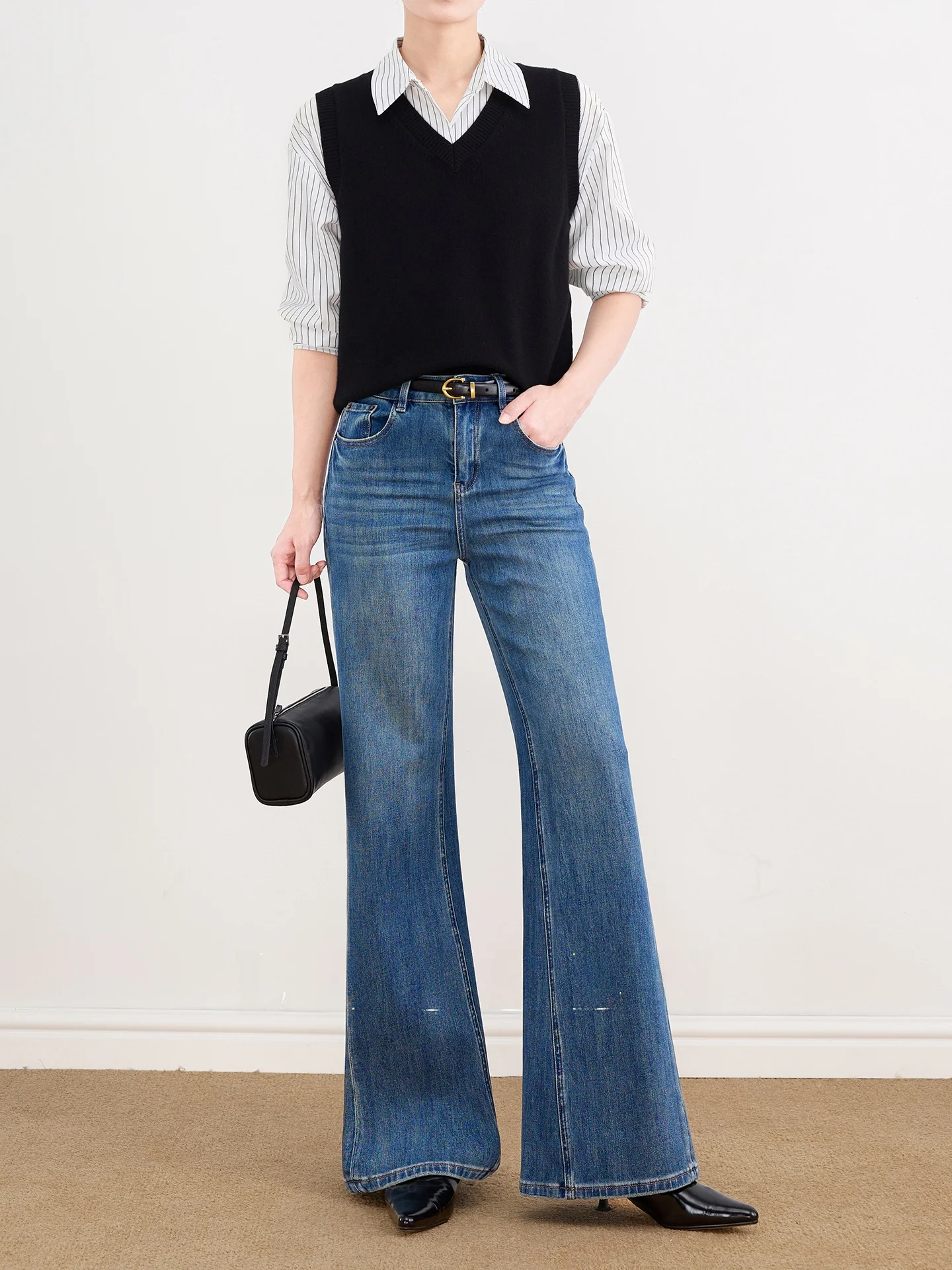 Blue High Waist Slim Fit Straight Leg Micro Flared Jeans Women's Four Way Stretch Rayon High Elasticity Comfortable Cotton Blend
Blue High Waist Slim Fit Straight Leg Micro Flared Jeans Women's Four Way Stretch Rayon High Elasticity Comfortable Cotton Blend