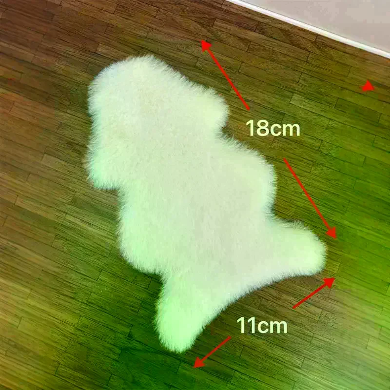 1/12 Dollhouse Imitation Sheepskin Plush Rug Model Dollhouse Bedroom Living Room Floor Mat Decoration Doll House Accessories
1/12 Dollhouse Imitation Sheepskin Plush Rug Model Dollhouse Bedroom Living Room Floor Mat Decoration Doll House Accessories