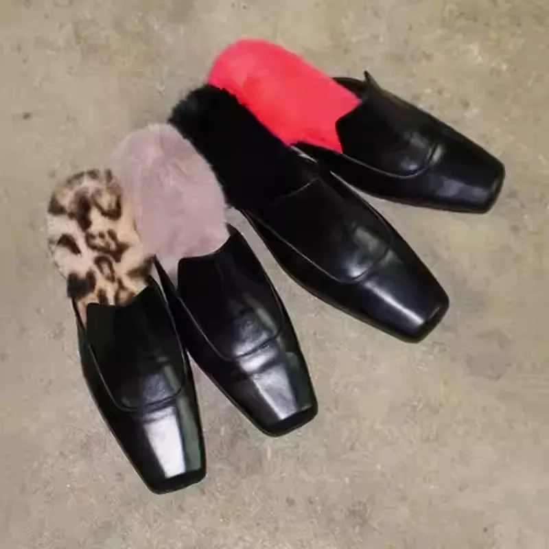 Faux Fur and Leather Mules Women's Autumn Winter Vintage Casual Shoes Elegant Square Toe Low Block Heel Fashion Slippers
Faux Fur and Leather Mules Women's Autumn Winter Vintage Casual Shoes Elegant Square Toe Low Block Heel Fashion Slippers
