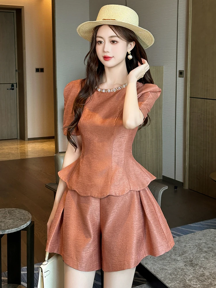 Fashion Elegant 2 Pieces Outfits Women Retro Celebrity Short Sleeve Tops Shirt Wed Leg Shorts Pants Sets Party Banquet Clothes
Fashion Elegant 2 Pieces Outfits Women Retro Celebrity Short Sleeve Tops Shirt Wed Leg Shorts Pants Sets Party Banquet Clothes